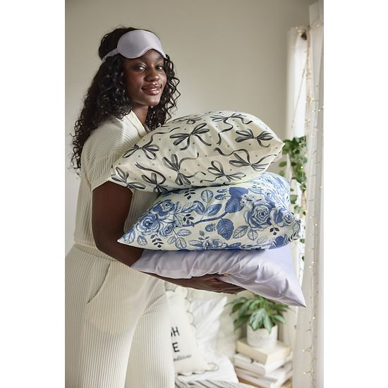  The Big One® Satin Sleep Set