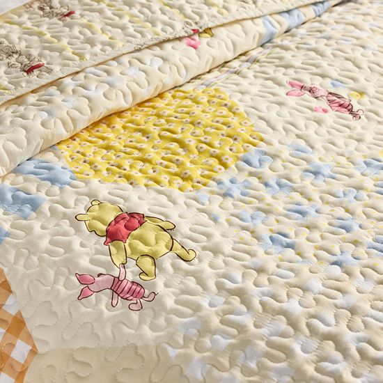  The Big One® Disney's Winnie The Pooh Quilt Set With Shams