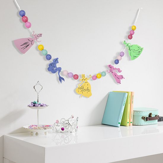  Disney Princesses The Big One® Princess Garland With Rope Hanging String