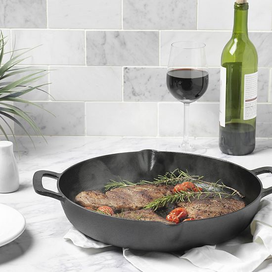  The Big One® 13-in. Pre-Seasoned Cast-Iron Pan With Pour Spout