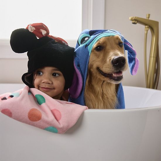  Disney's Minnie Mouse Bath Wrap By The Big One®